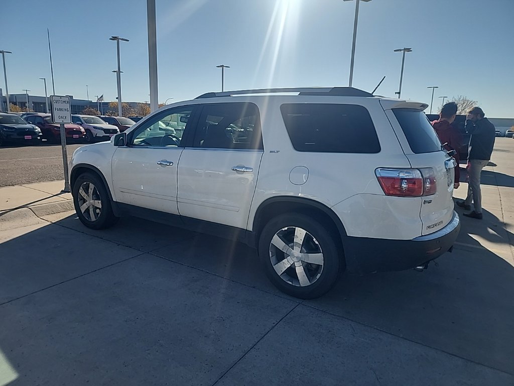 Used 2011 GMC Acadia SLT AWD/4WD image 7