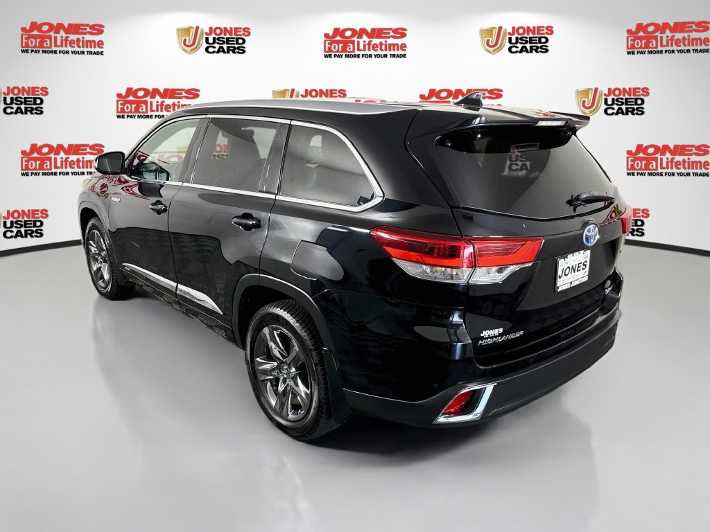 Used 2017 Toyota Highlander Limited Platinum AWD/4WD image 2