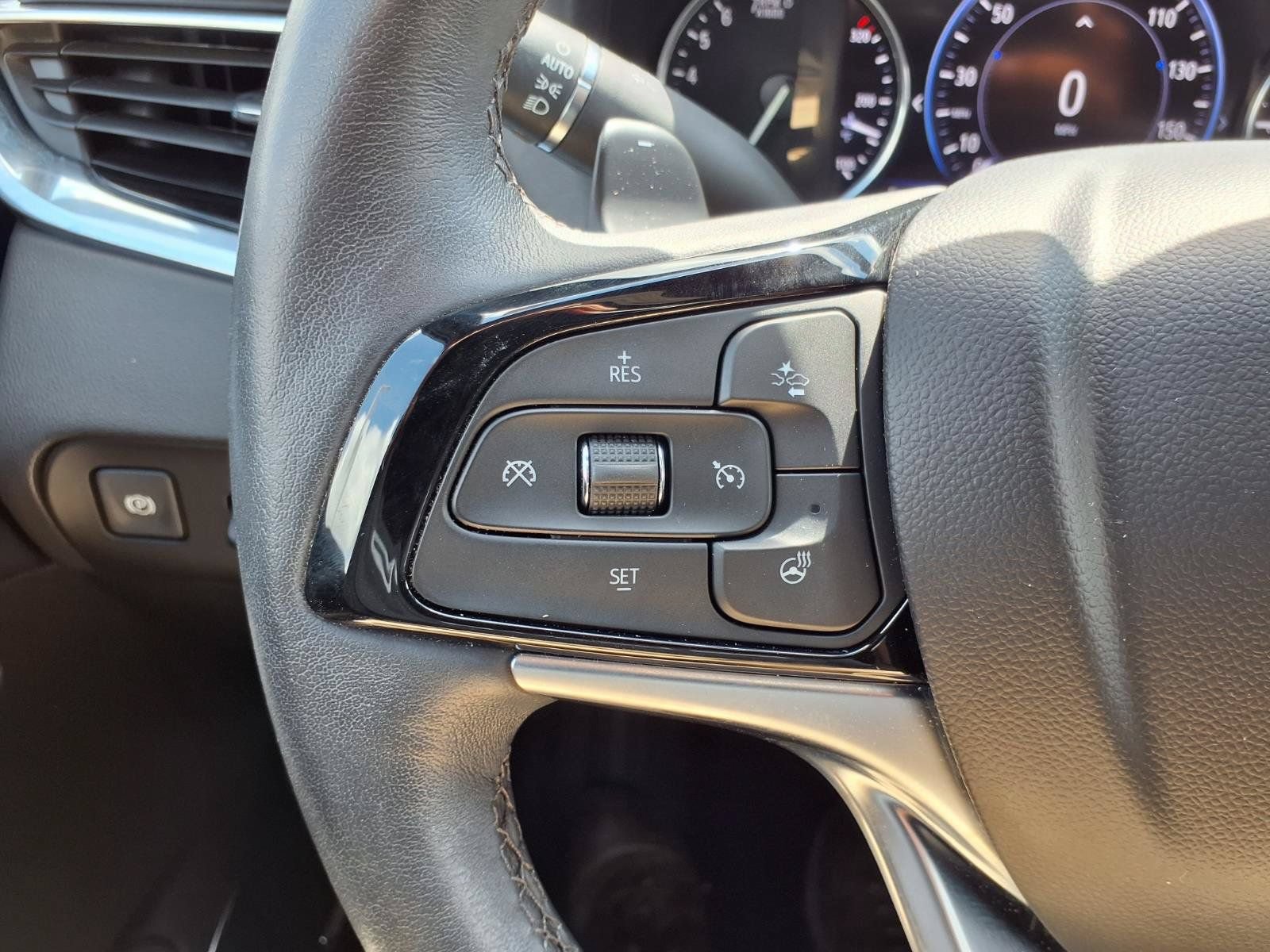 Used 2023 Buick Enclave Avenir w/ Avenir Technology Package AWD/4WD image 17
