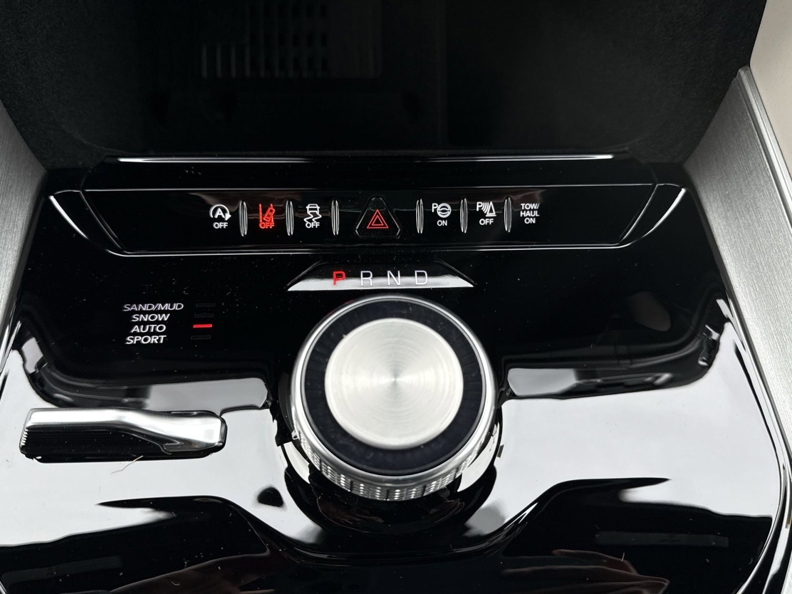 New 2026 Jeep Grand Wagoneer L 4WD w/ Premium Group I image 22