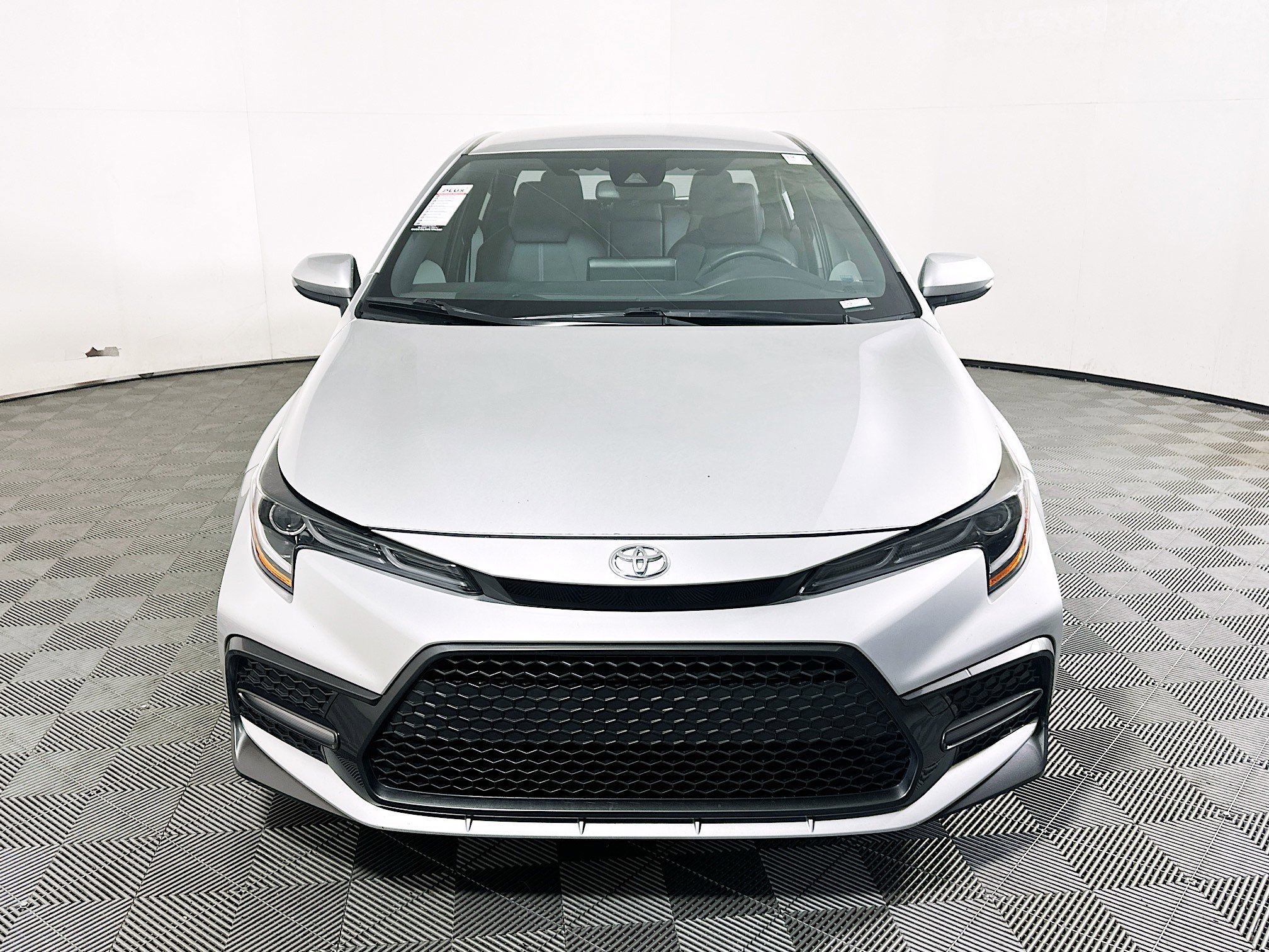 Used 2022 Toyota Corolla SE FWD image 8