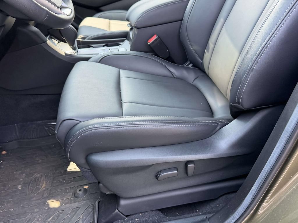 Certified 2026 Subaru Ascent Premium AWD/4WD image 17