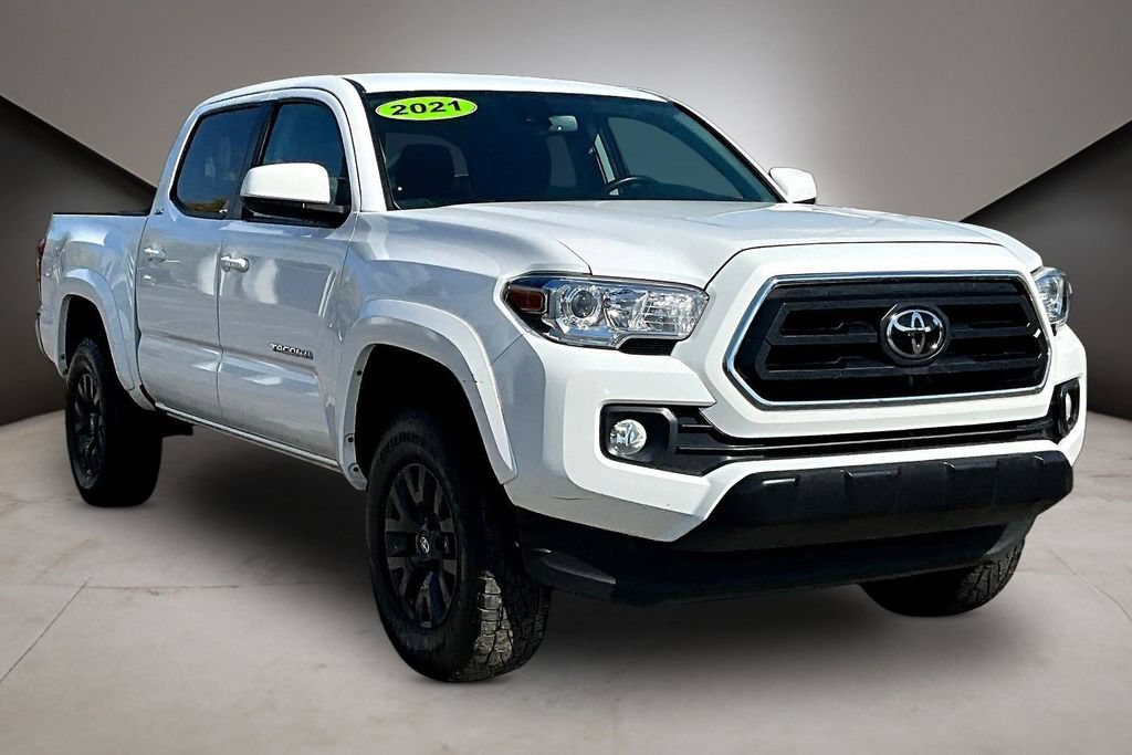 Used 2021 Toyota Tacoma SR5 AWD/4WD image 1