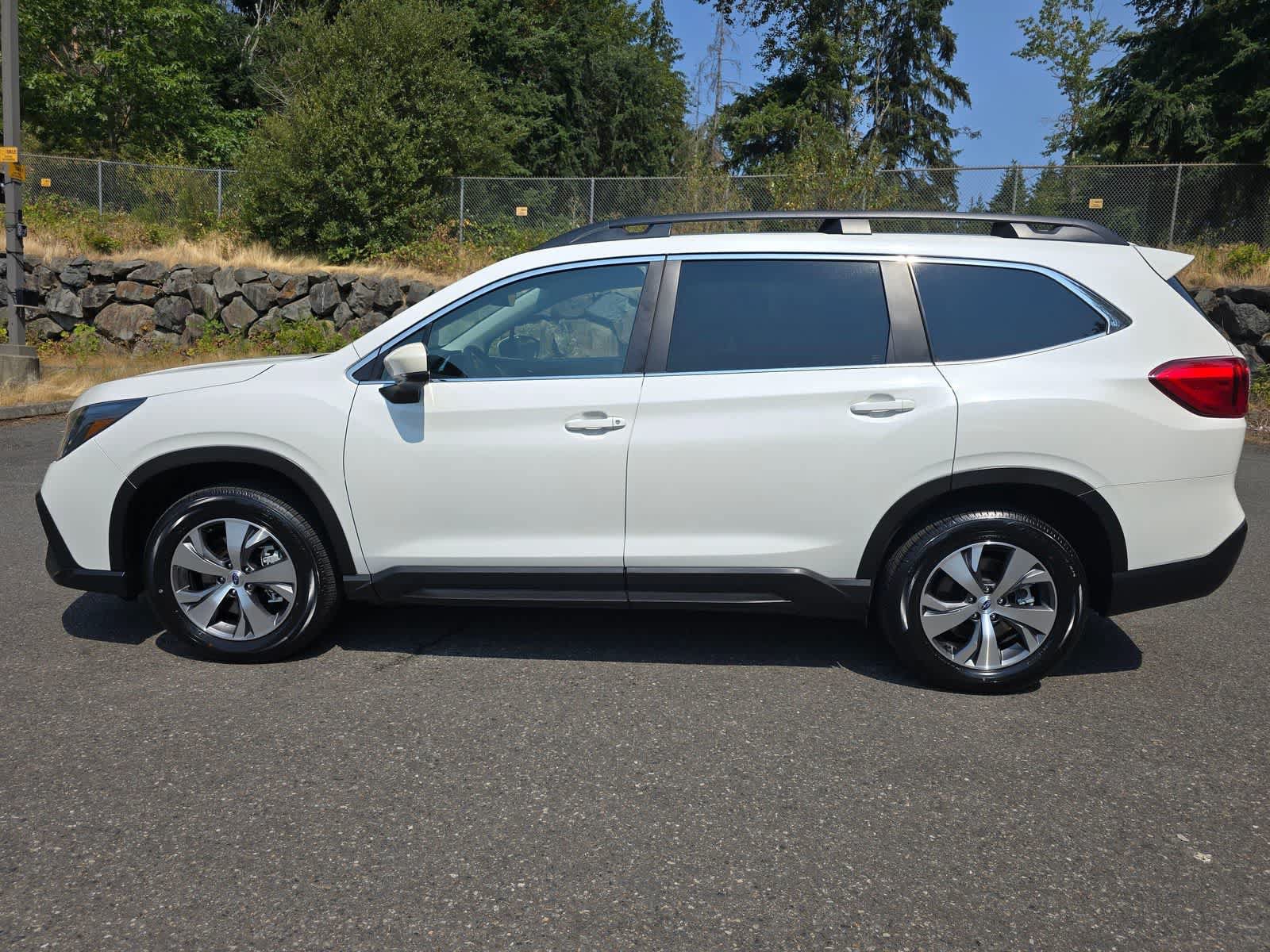 Certified 2025 Subaru Ascent Premium AWD/4WD image 3