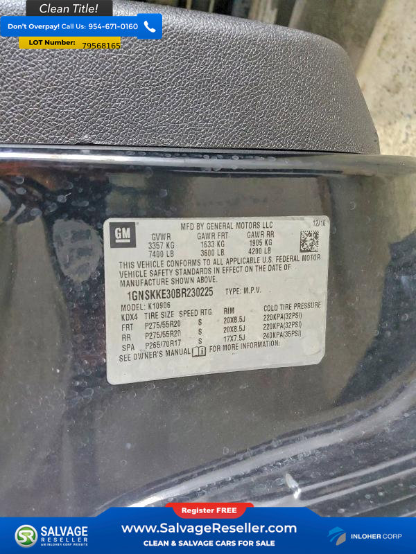 Used 2011 Chevrolet Suburban LTZ image 17