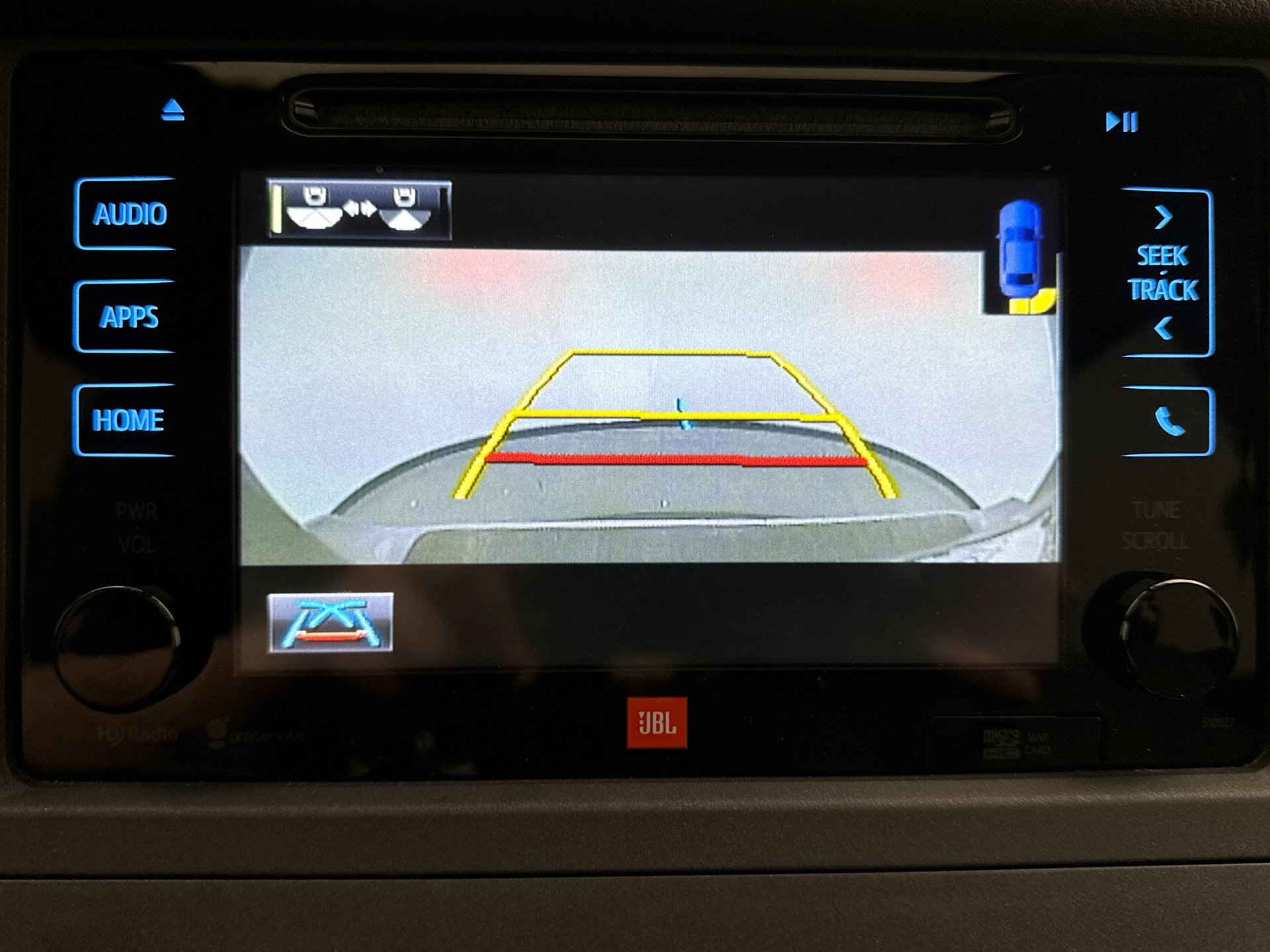 Used 2015 Toyota Sienna Limited Premium FWD image 10