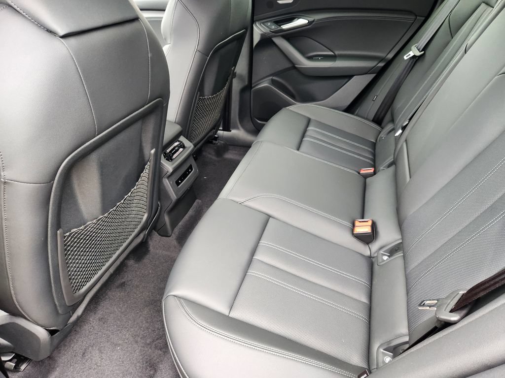 New 2027 Audi Q6 e-tron Premium Plus AWD/4WD image 34