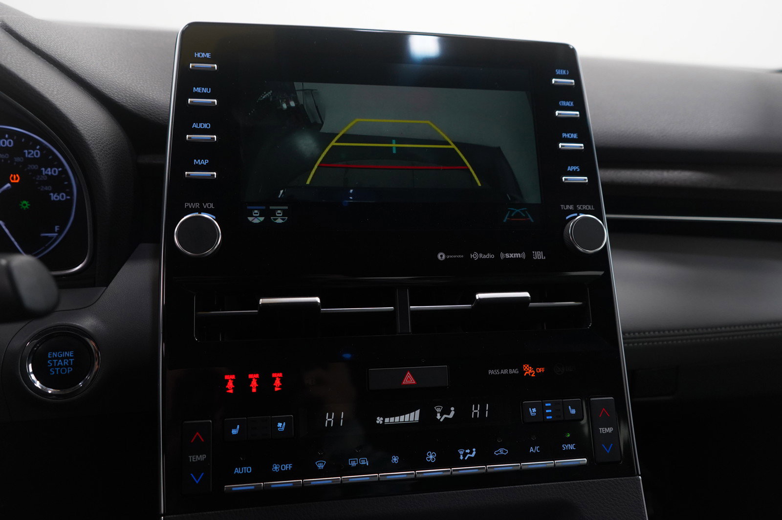 Used 2019 Toyota Avalon Limited image 20