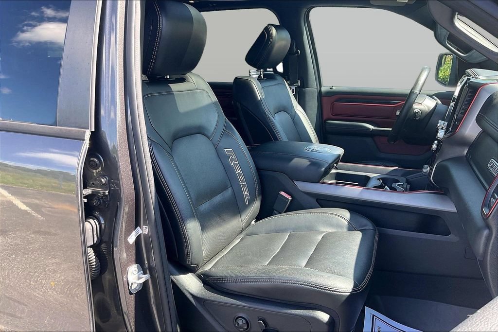 Used 2019 RAM 1500 Rebel w/ Rebel Level 2 Equipment Group AWD/4WD image 7