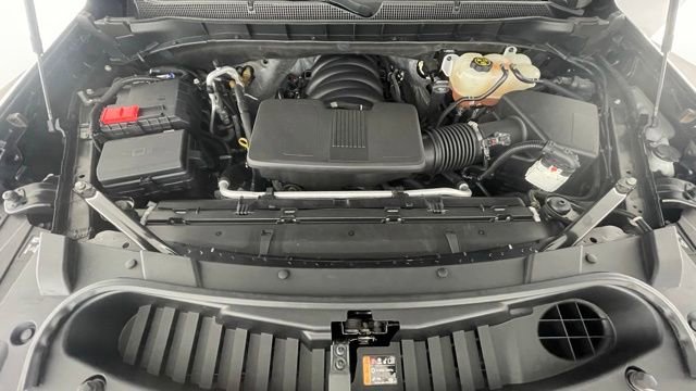 Used 2022 Chevrolet Suburban RST w/ Luxury Package image 52