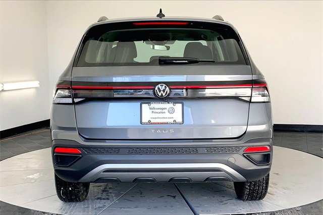 New 2026 Volkswagen Taos S image 5