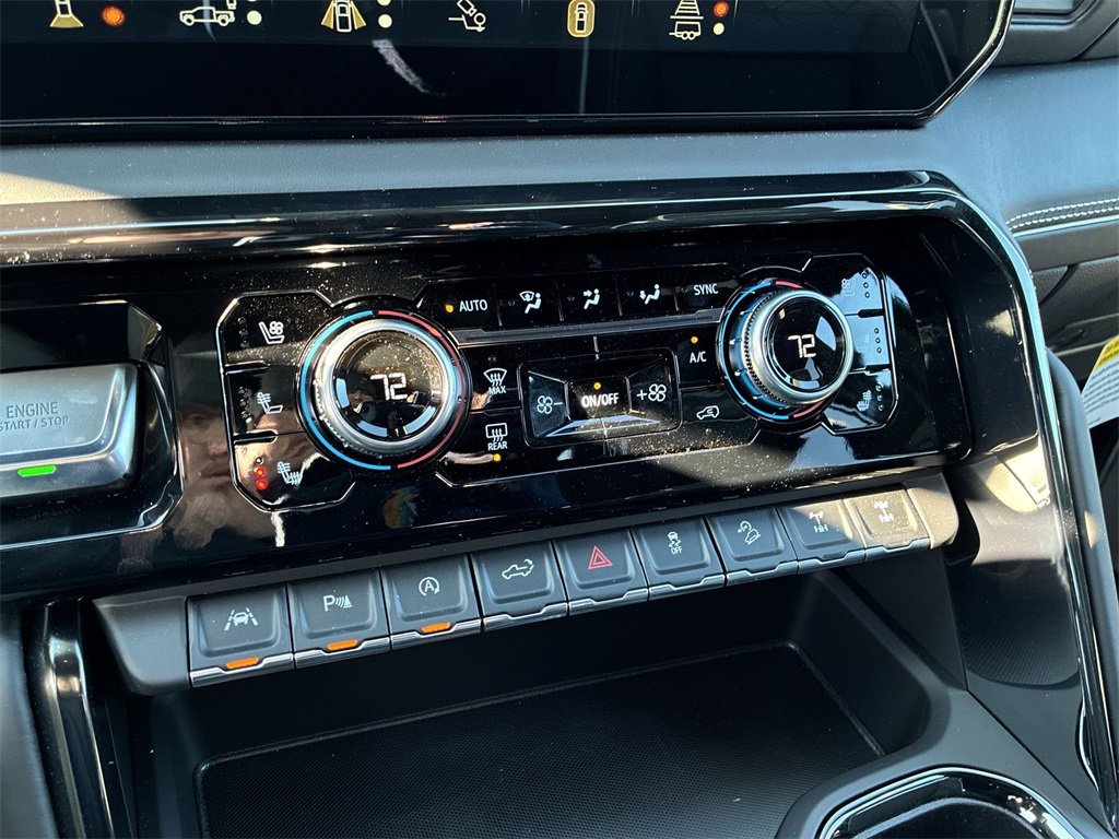 New 2024 GMC Sierra 1500 AT4X w/ AT4X AEV Edition image 17