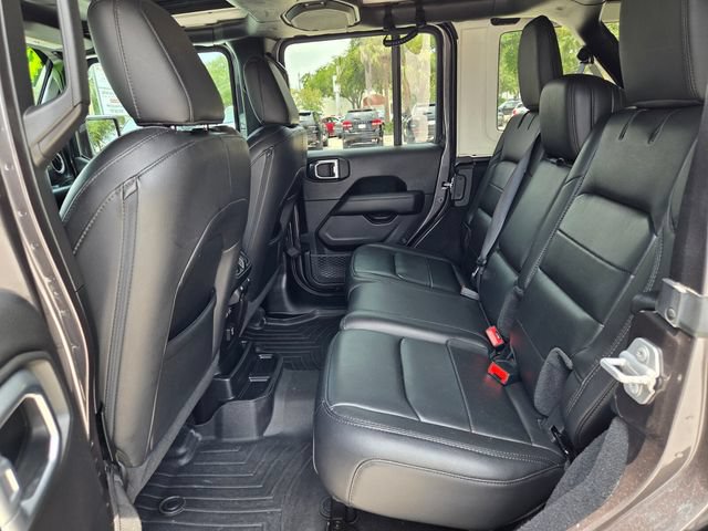 Certified 2019 Jeep Wrangler Unlimited Sahara AWD/4WD image 14