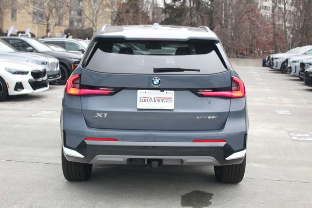 Used 2026 BMW X1 xDrive28i w/ Technology Package image 6