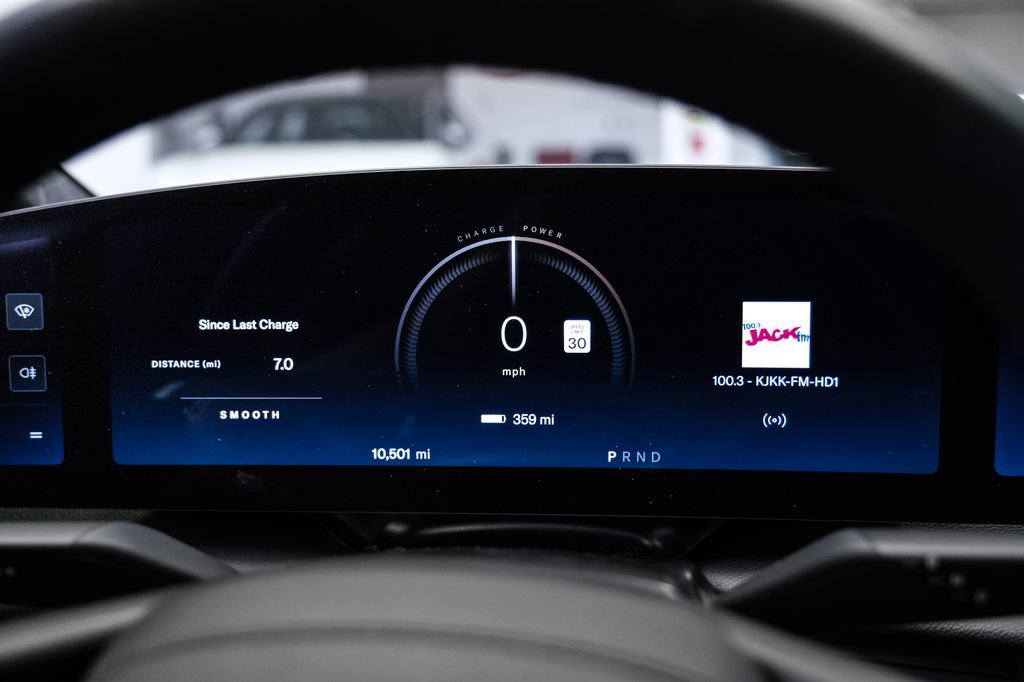 Used 2025 Lucid Air Touring AWD/4WD image 19