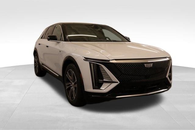 New 2026 Cadillac Lyriq Luxury