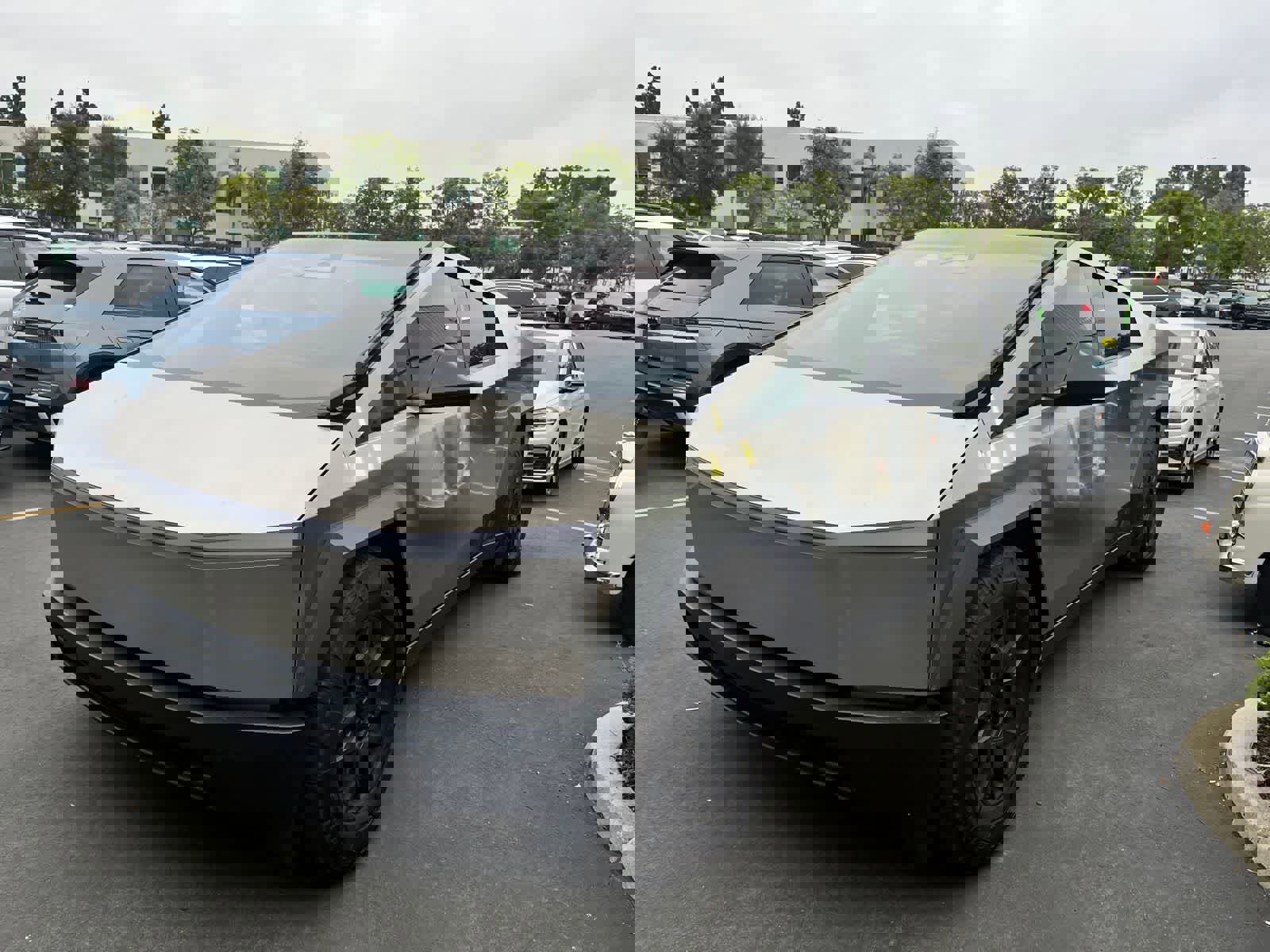 Used 2024 Tesla Cybertruck AWD Crew Cab