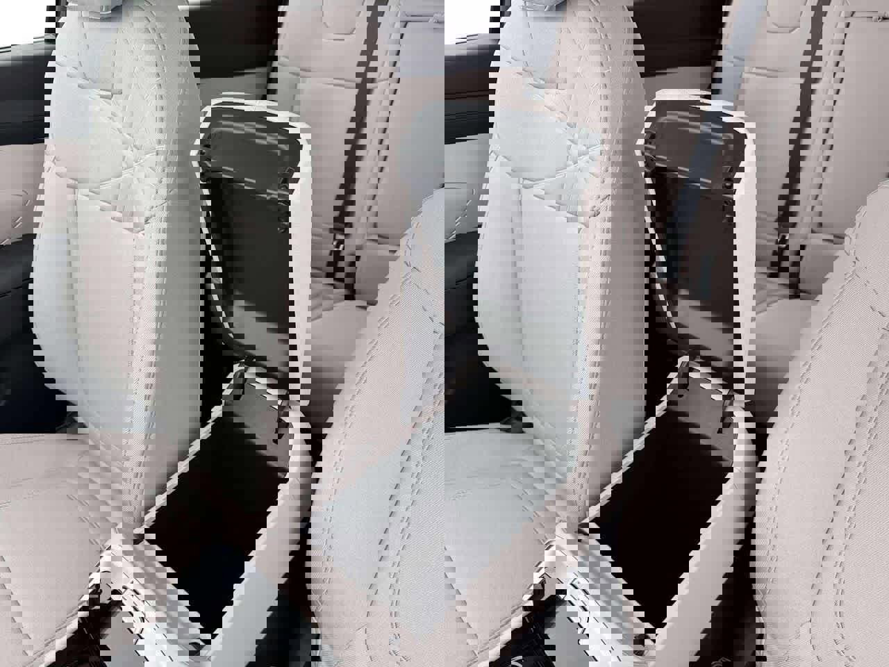 New 2026 Hyundai Tucson SE image 20