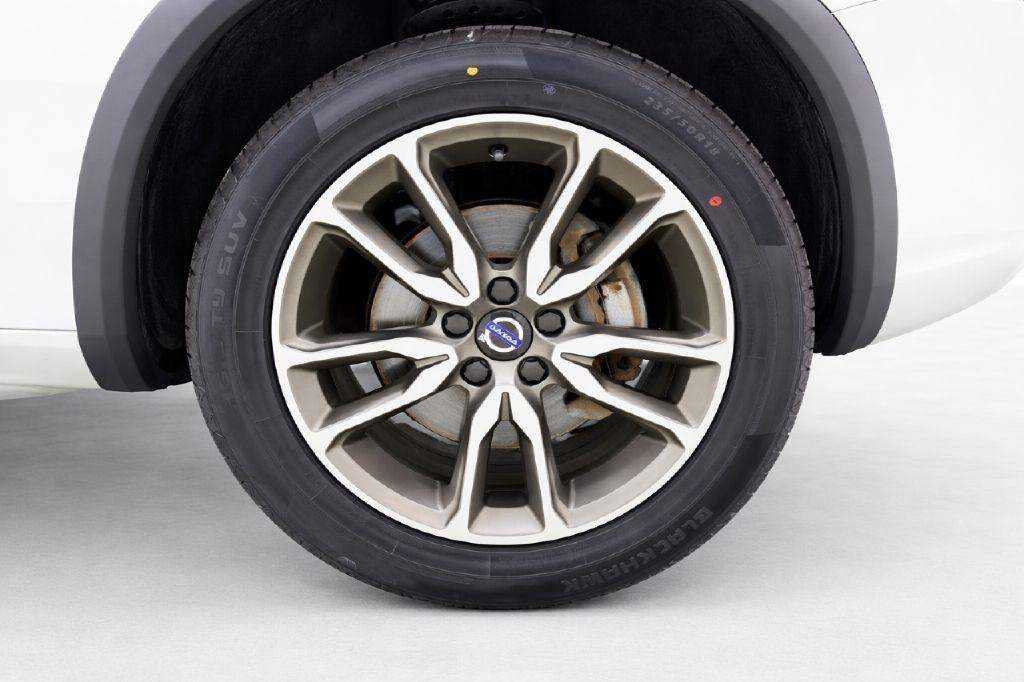 Used 2017 Volvo V60 T5 Cross Country w/ Convenience Package AWD/4WD image 33