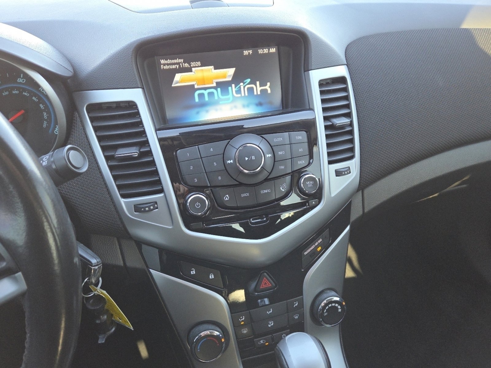 Used 2014 Chevrolet Cruze LT image 25