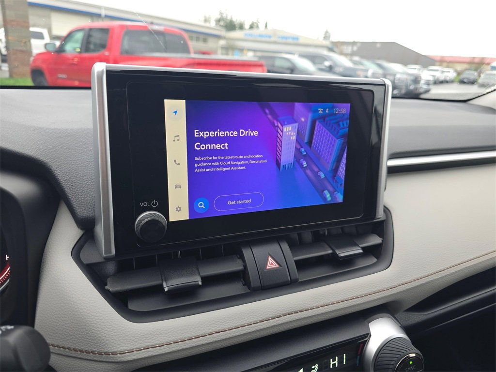 Used 2025 Toyota RAV4 XLE w/ Convenience Package image 29