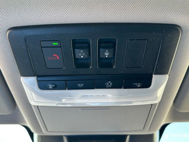 Certified 2023 Nissan Rogue SV w/ SV Premium B Package image 37