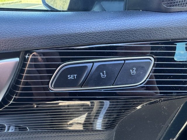 Used 2023 Hyundai Palisade Calligraphy image 22