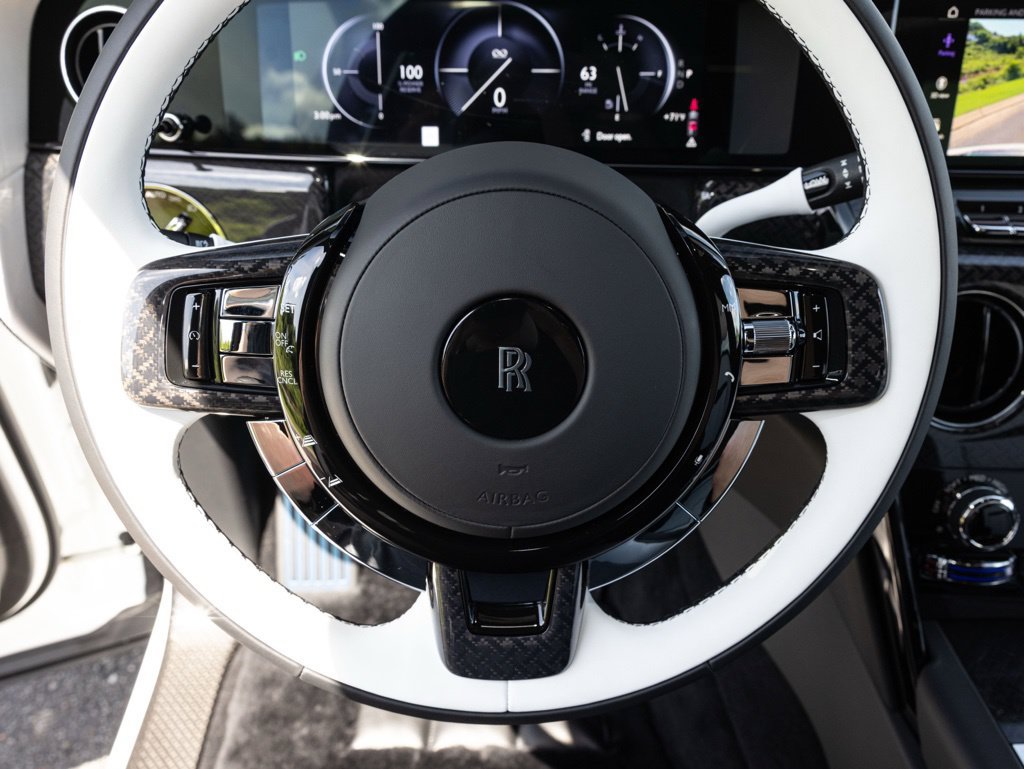 New 2027 Rolls-Royce Cullinan Black Badge AWD/4WD image 36