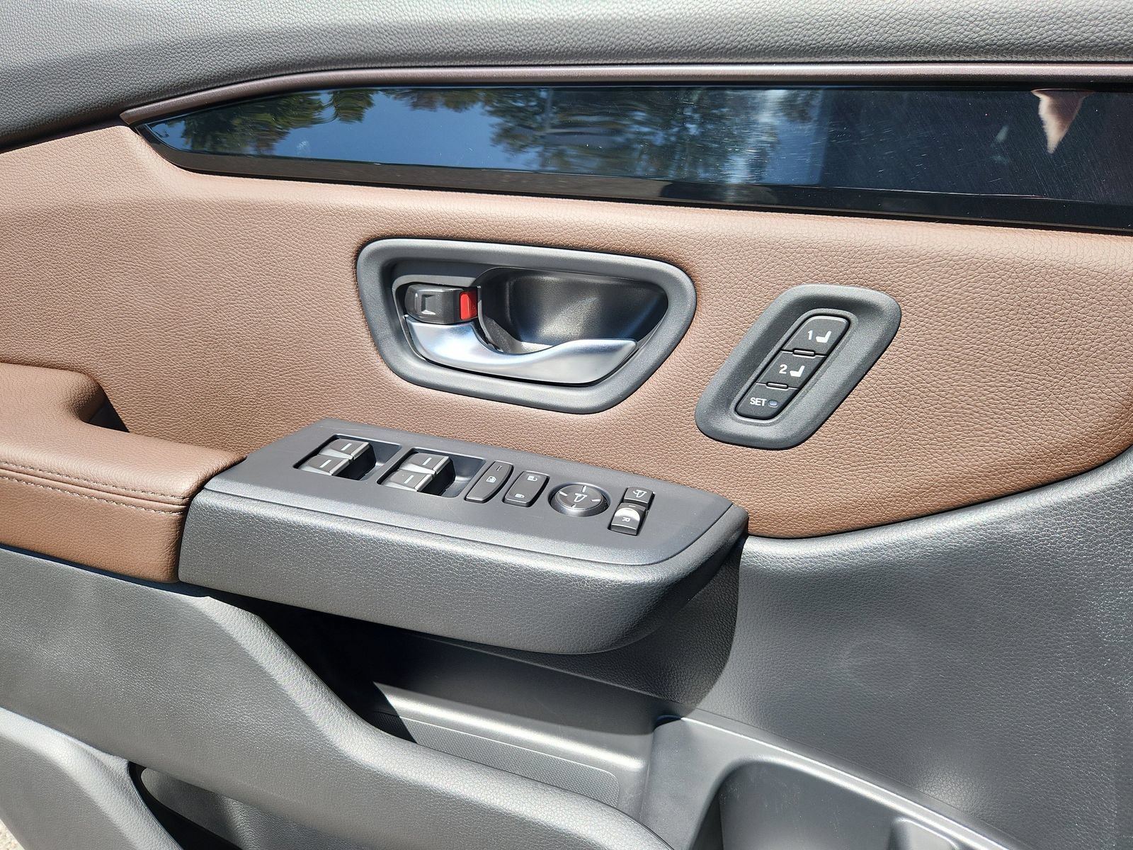 Certified 2026 Honda Pilot TrailSport image 9