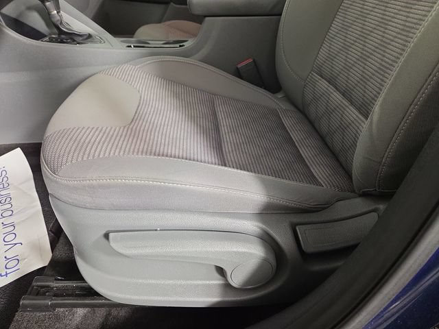 Used 2020 Kia Niro LX FWD image 30