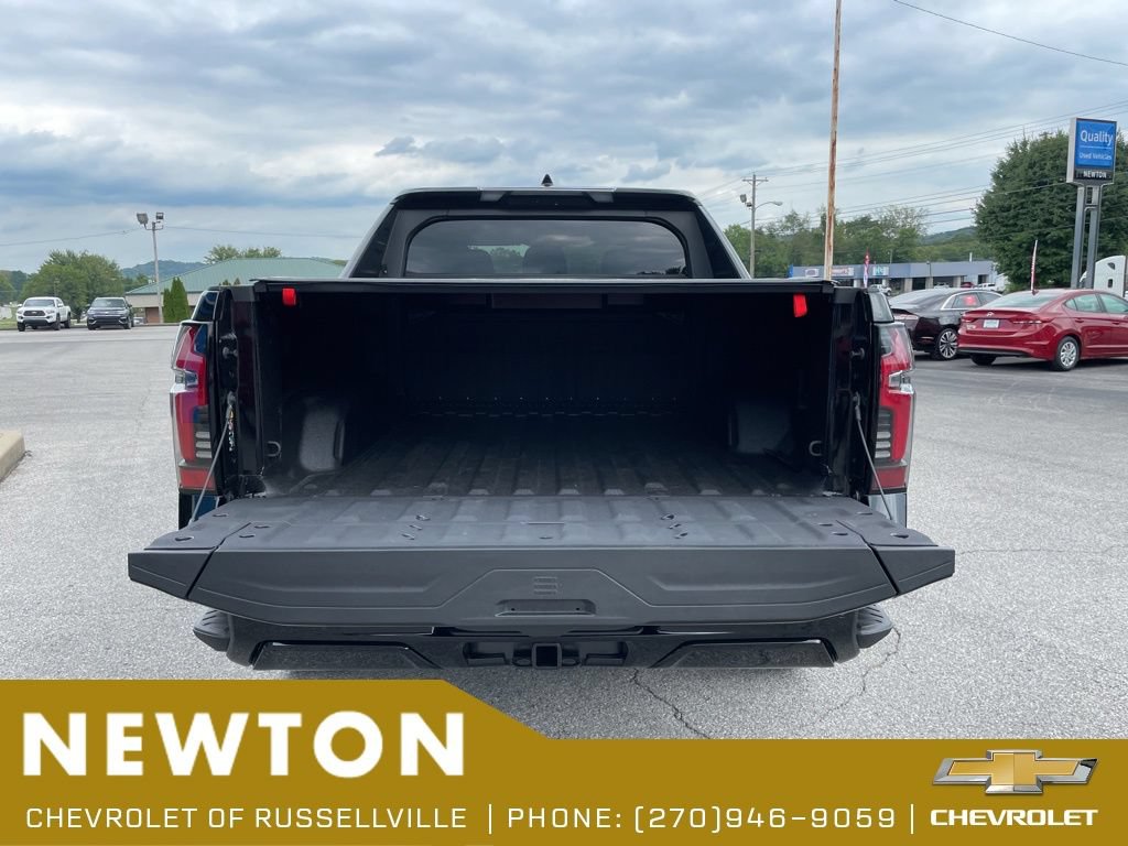 New 2024 Chevrolet Silverado EV RST AWD/4WD image 99