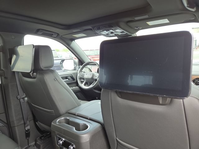 New 2026 GMC Yukon Denali w/ Denali Reserve Package AWD/4WD image 28
