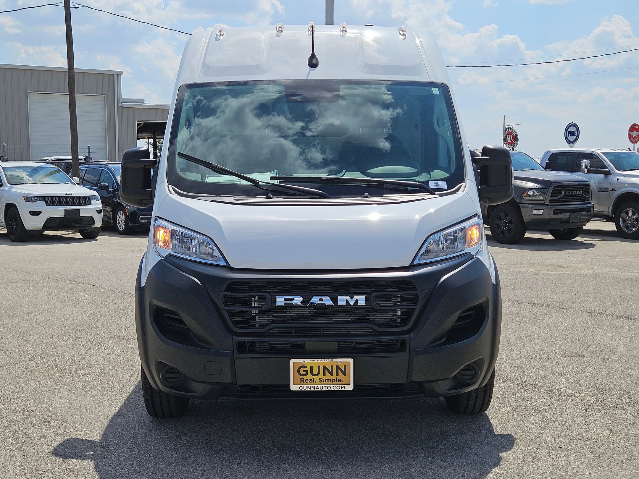 New 2026 RAM ProMaster 2500 image 8