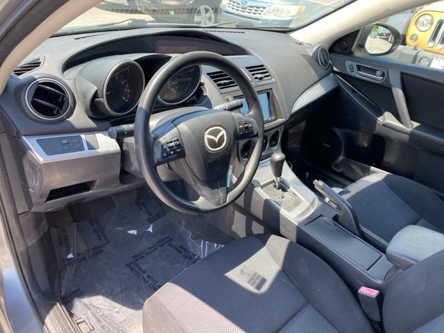 Used 2011 MAZDA MAZDA3 i Touring FWD image 8