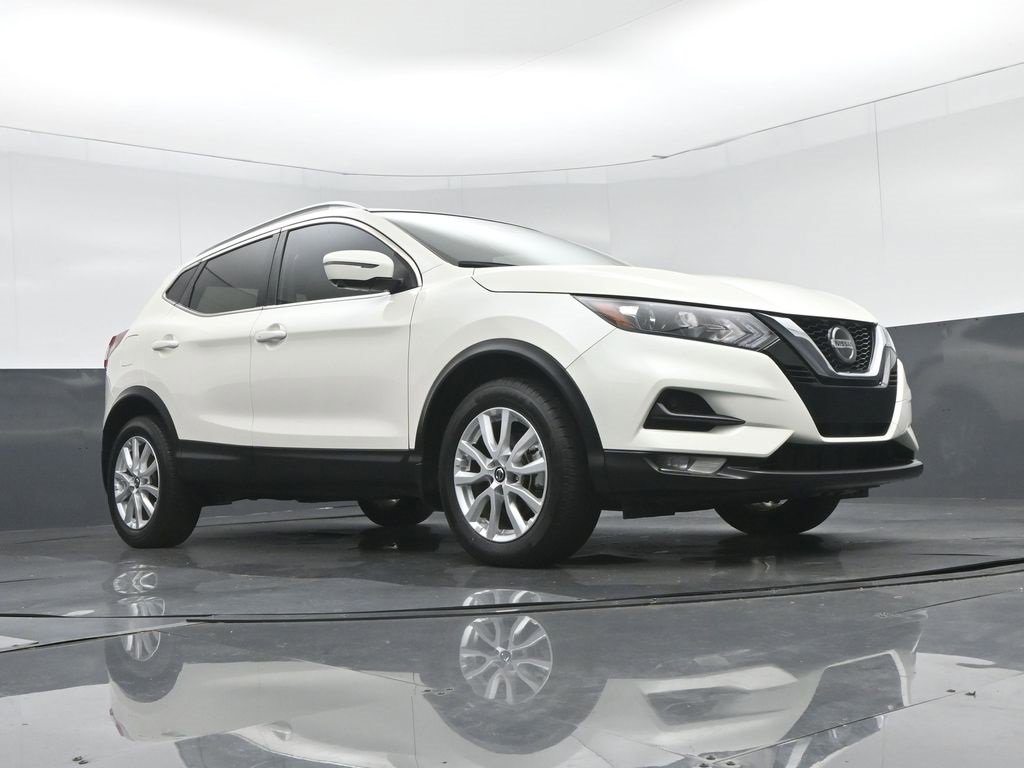 Used 2022 Nissan Rogue Sport SV w/ Technology Package image 48