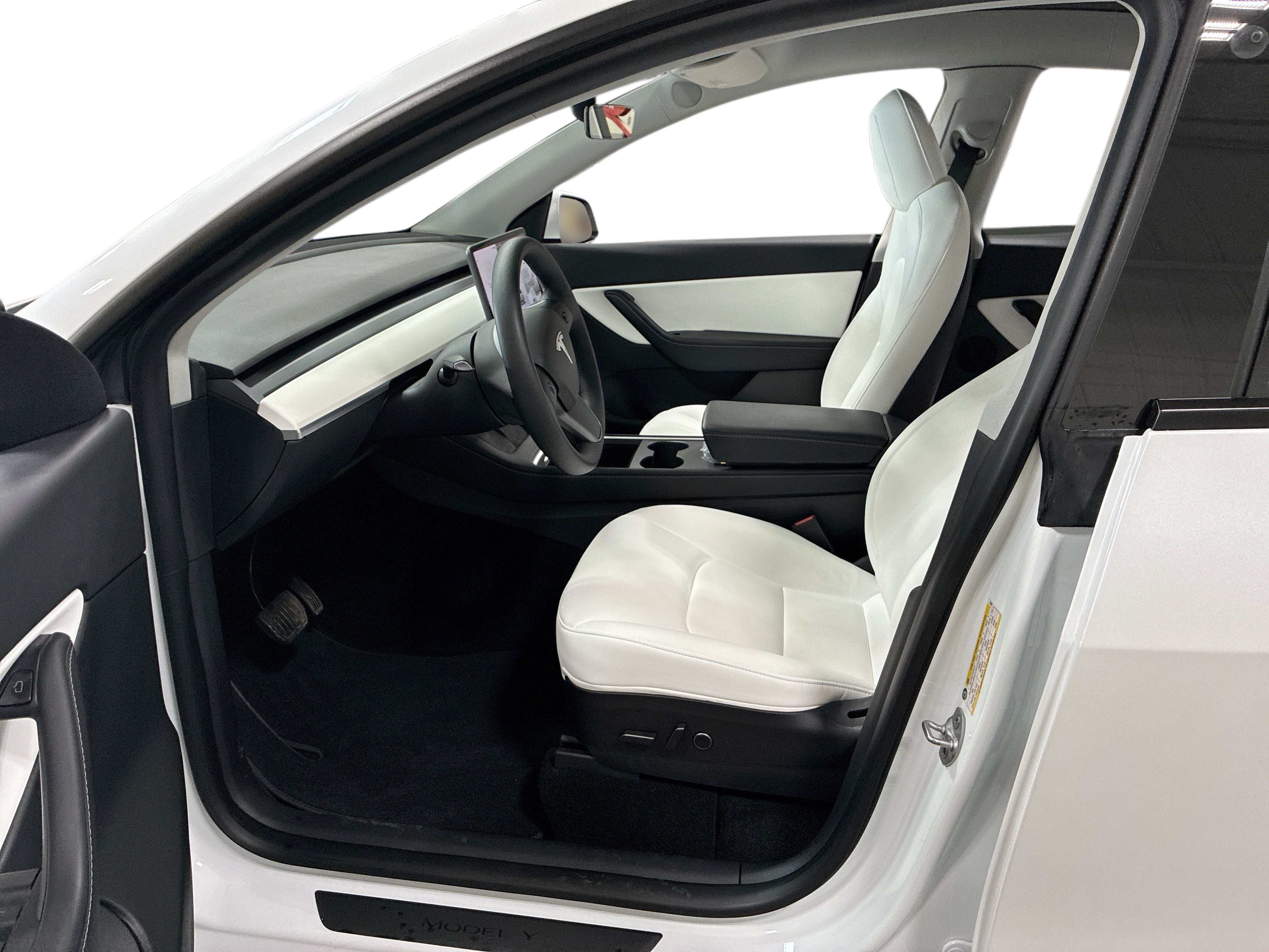 Certified 2021 Tesla Model Y Long Range AWD/4WD image 9