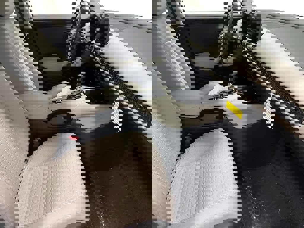 New 2026 Honda HR-V LX image 24