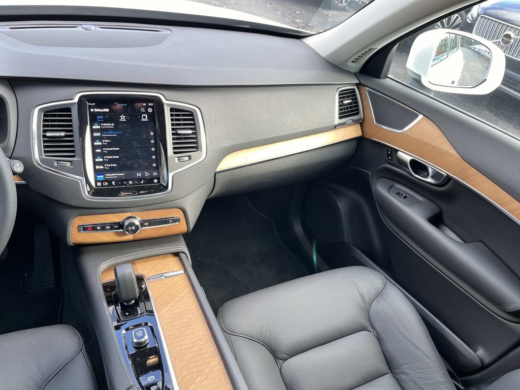 Used 2025 Volvo XC90 T8 Core w/ Protection Package Premier image 14