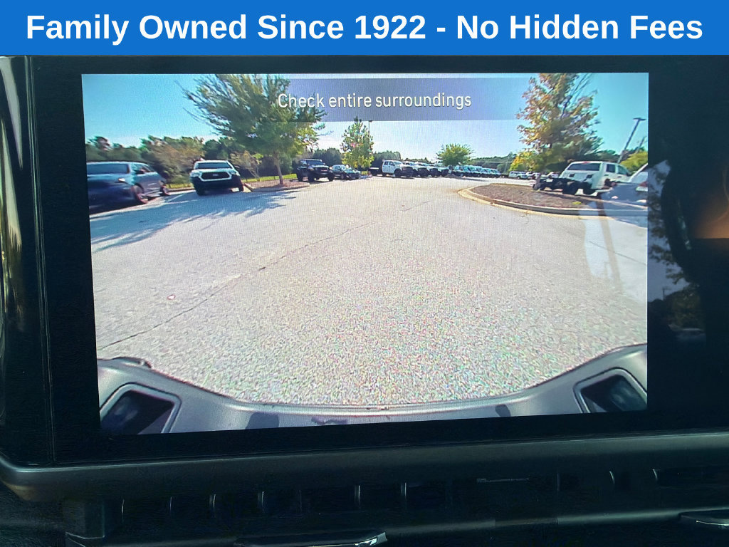 Used 2025 Jeep Gladiator Sport AWD/4WD image 29