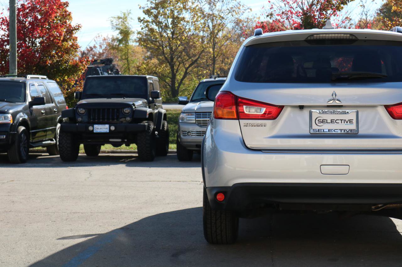 Used 2017 Mitsubishi Outlander Sport SEL AWD/4WD image 10