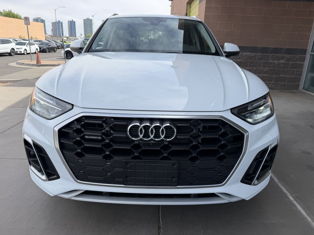 Used 2025 Audi Q5 e Premium Plus w/ Premium Plus Package AWD/4WD image 10