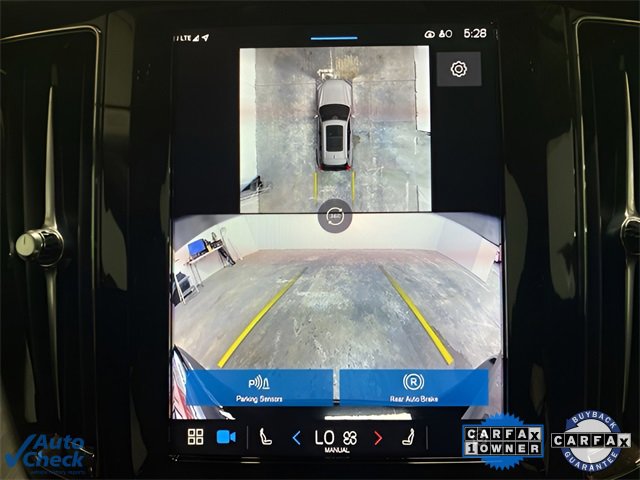 Used 2025 Volvo XC60 B5 Plus image 45