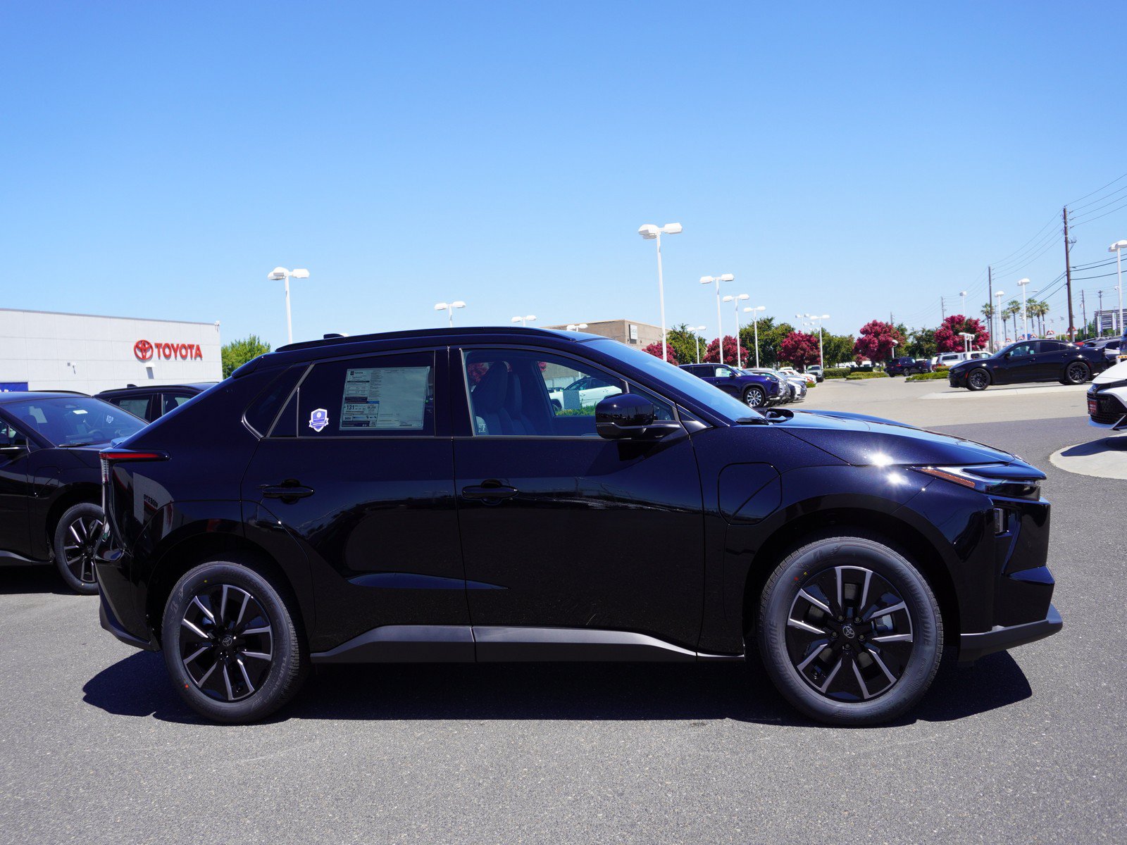 New 2026 Toyota bZ FWD image 4