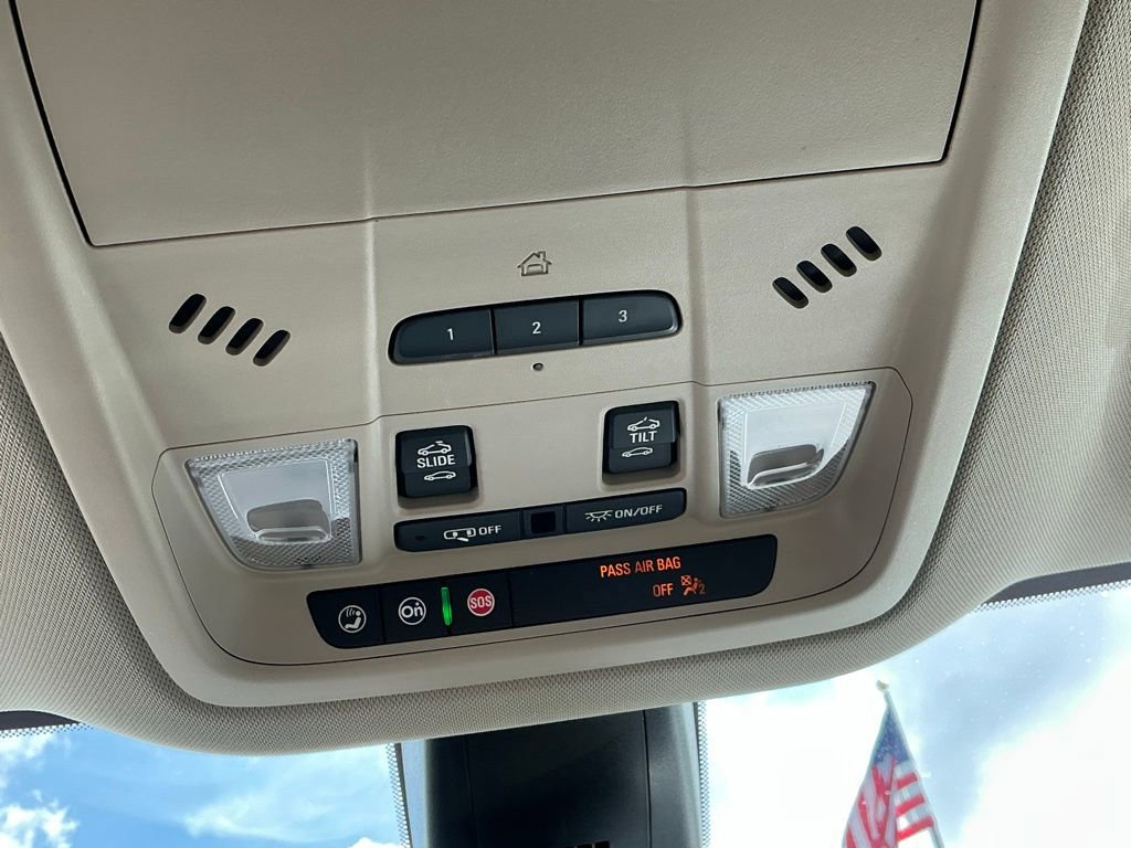 Used 2020 Buick Enclave Premium w/ Sun and Sites Package image 45