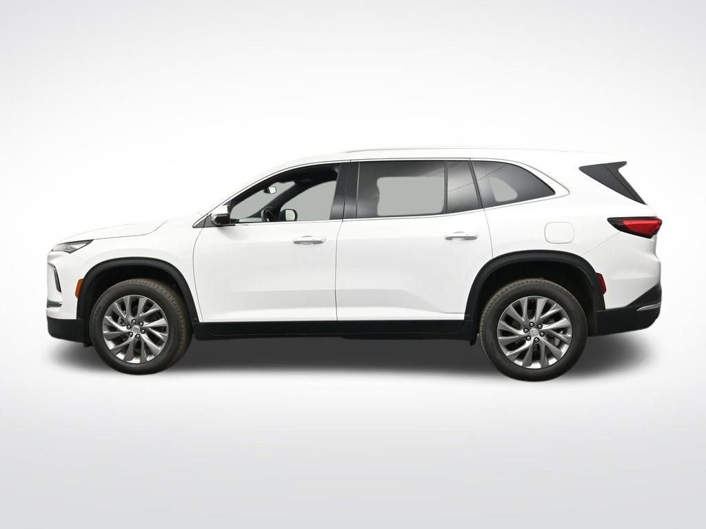 Used 2026 Buick Enclave Preferred image 2