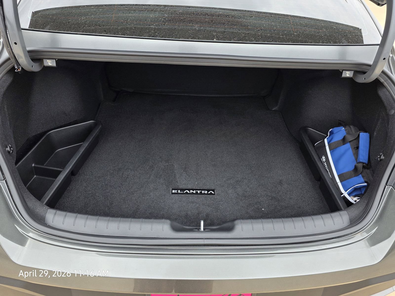 Certified 2025 Hyundai Elantra Sport FWD image 17
