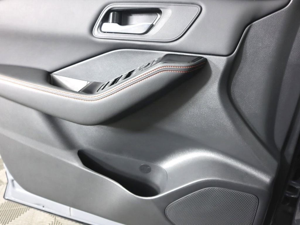 New 2026 Nissan Rogue SV AWD/4WD image 19