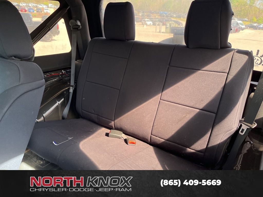 Used 2015 Jeep Wrangler Sport image 8