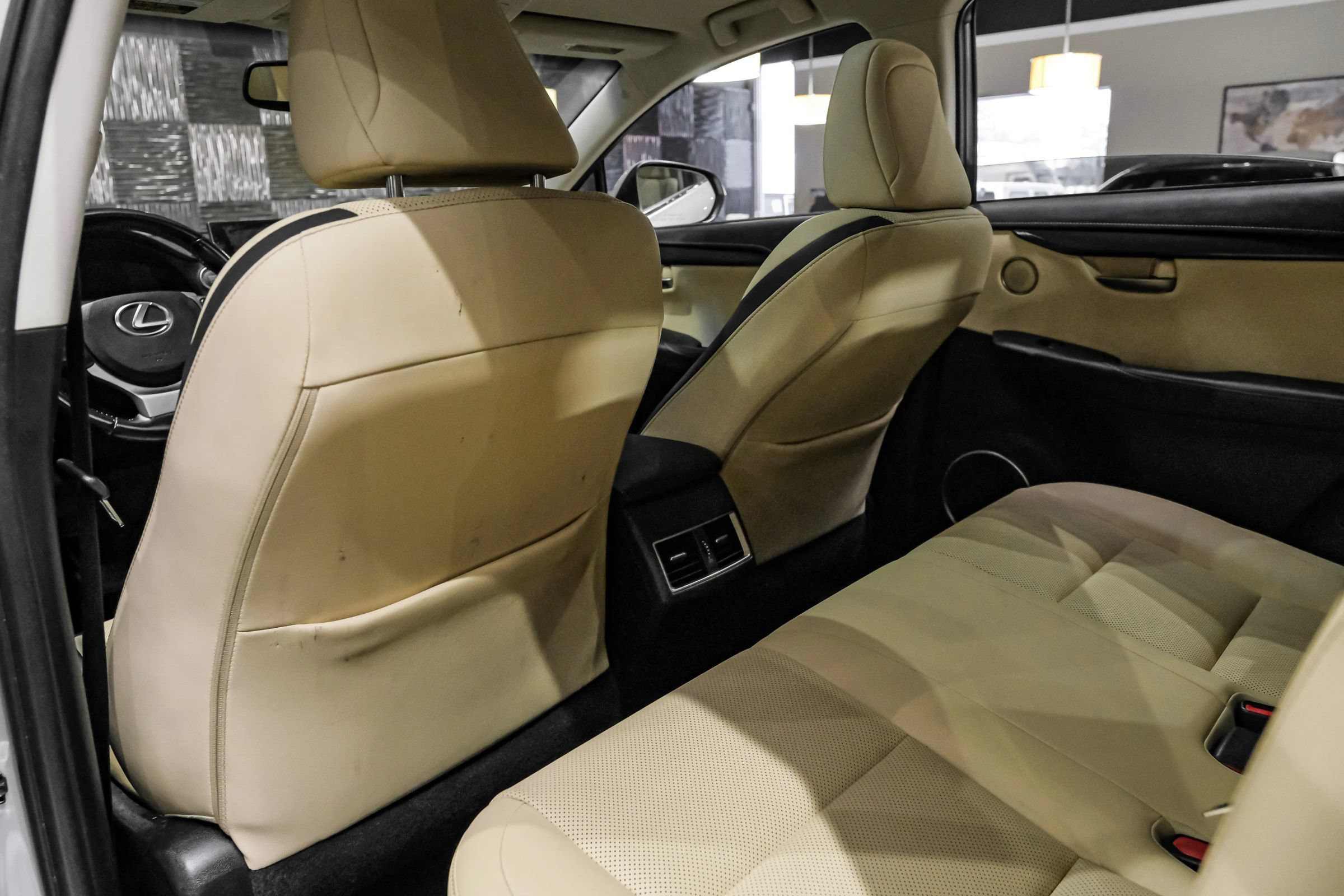 Used 2016 Lexus NX 200t FWD w/ Premium Package image 32