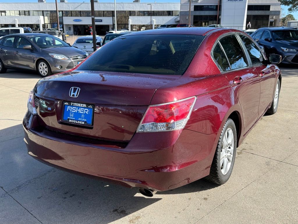 Used 2010 Honda Accord LX-P image 4
